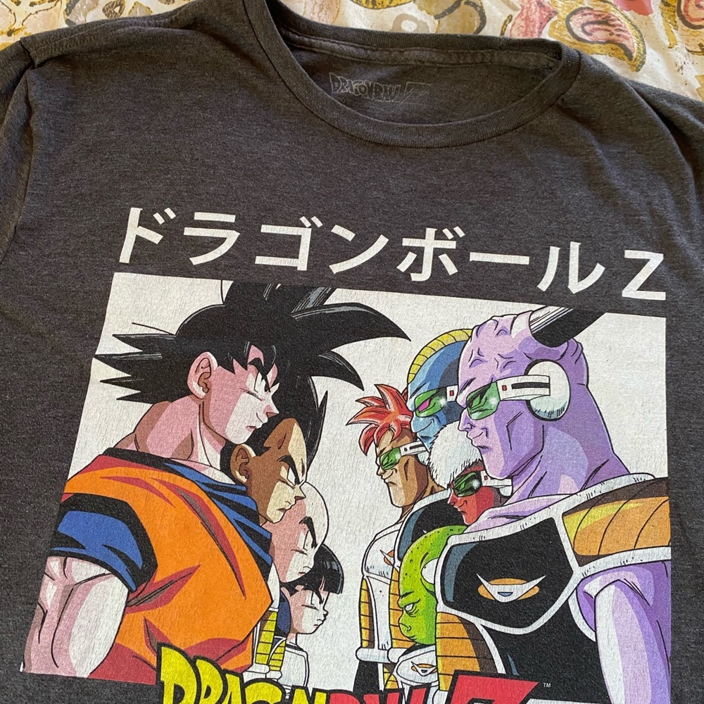 SOLD Dragon Ball Z ๐ Large Sized Gray Tee Shirt ๐ฅ - Picture 1 of 7